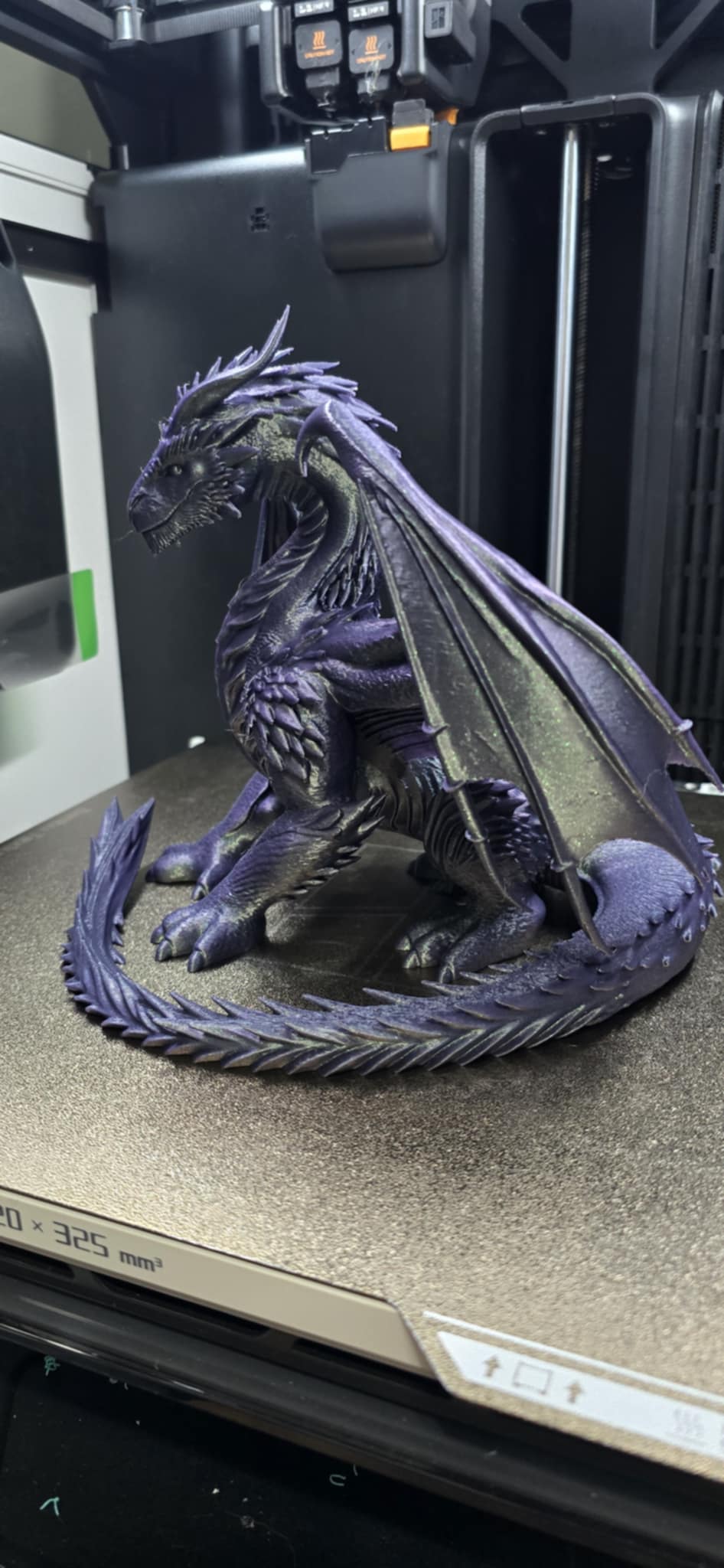 Large Dragon ONLY 1 AVALIBLE